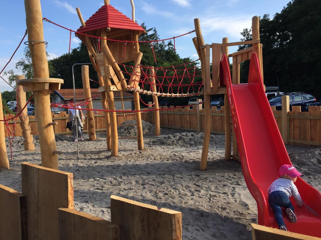 Vakantiepark Dennenoord 덴버크 외부 사진